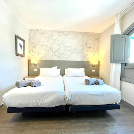 شقة Apartameto De 2 Dormitorios, Wifi Y Piscina, A 4 Minutos A Pie De La Playa *