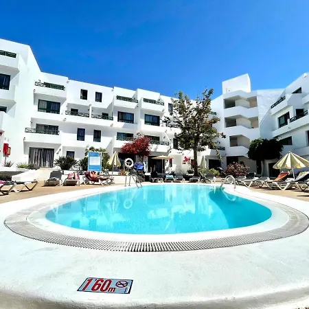 Apartameto De 2 Dormitorios, Wifi Y Piscina, A 4 Minutos A Pie De La Playa شقة *