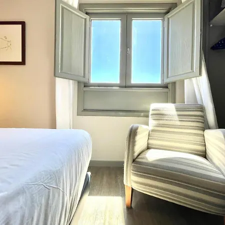 Apartameto De 2 Dormitorios, Wifi Y Piscina, A 4 Minutos A Pie De La Playa شقة
