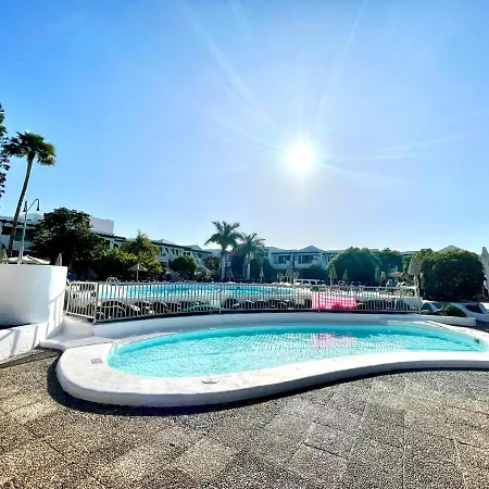 Apartameto De 2 Dormitorios, Wifi Y Piscina, A 4 Minutos A Pie De La Playa